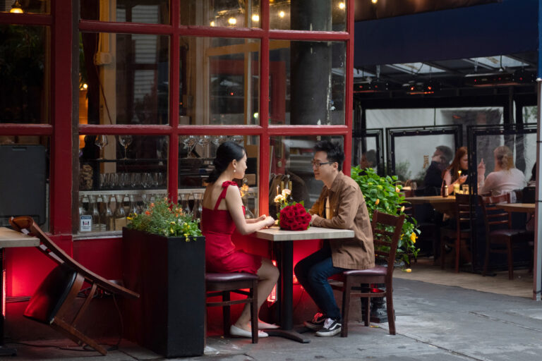 couple-date.jpg