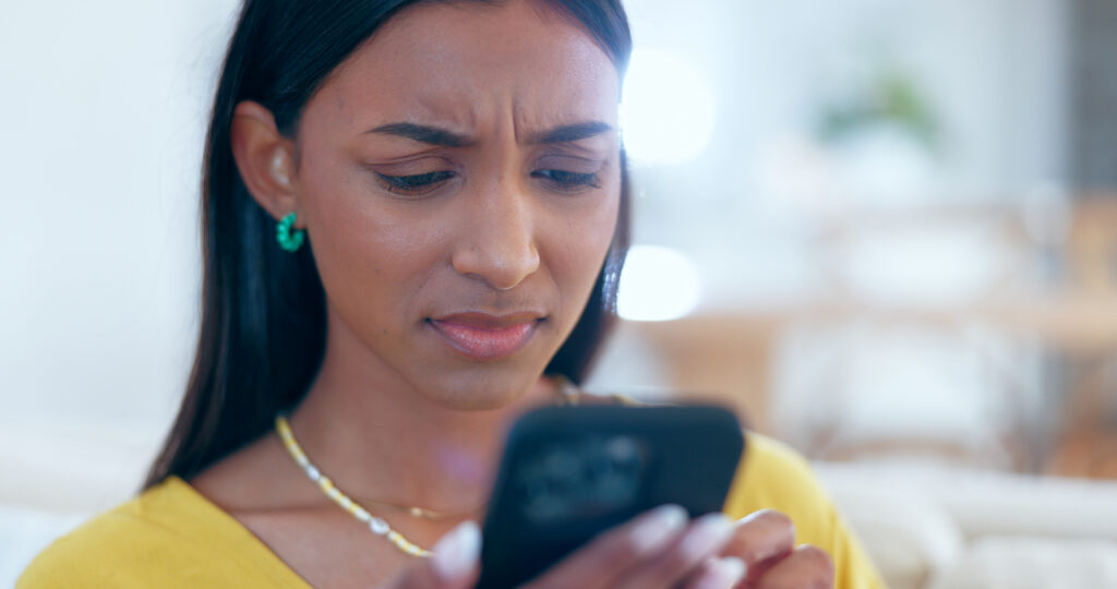 woman-confused-phone.jpg